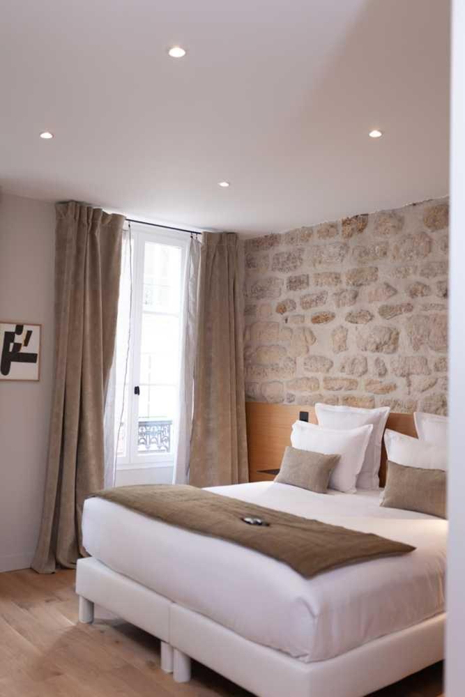 Tinah Paris, Champs Elysees Екстер'єр фото